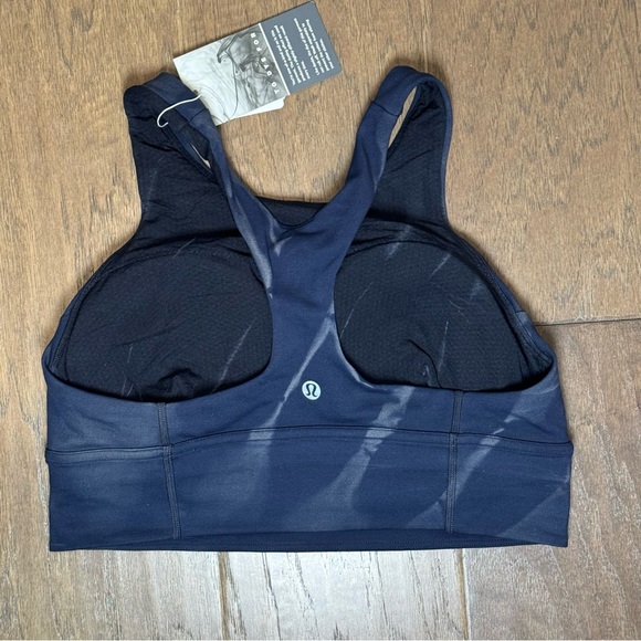 Lululemon Navy Tie-dye Wunder Train LL Sports Bra - Picture 2 of 12